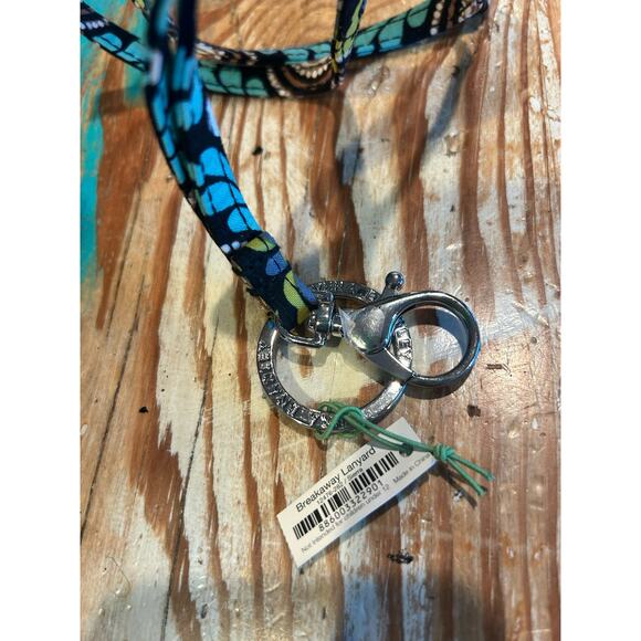 NEW Vera Bradley breakaway lanyard keychain and clip black - Picture 1 of 4